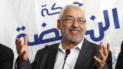 Rached Ghannouchi, le dirigeant du parti islamiste Ennahda, le 19 octobre &agrave; Tunis.&nbsp; (ZOUBEIR SOUISSI / REUTERS)