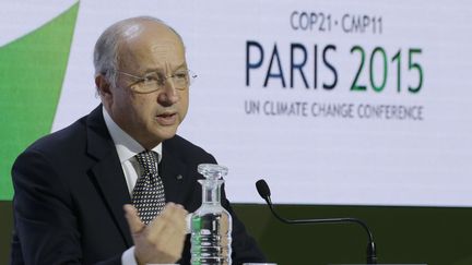 Laurent Fabius au Bourget, lors de la COP21, le 7 décembre 2015.&nbsp; (JACKY NAEGELEN / REUTERS)