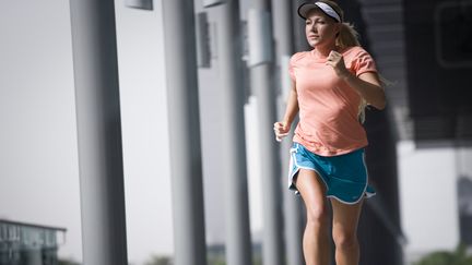 Selon l'&eacute;tude publi&eacute;e le 28 juillet 2014, l'esp&eacute;rance de vie du coureur est en moyenne de trois ans sup&eacute;rieure &agrave; celle d'une personne qui ne court pas. (JULIAN LOVE / GETTY IMAGES)