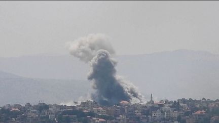 Un village bombardé à la frontière entre le Liban et Israël. (France 2)