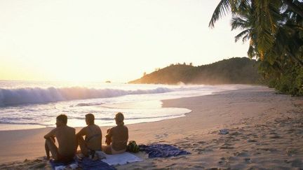 L'archipel des Seychelles est paradisiaque. Mais depuis deux décennies, il fait face à un afflux de touristes et de déchets. Un problème difficile à gérer pour ce petit territoire. (STORM STANLEY / ROBERT HARDING HERITAGE / ROBERTHARDING / AFP)