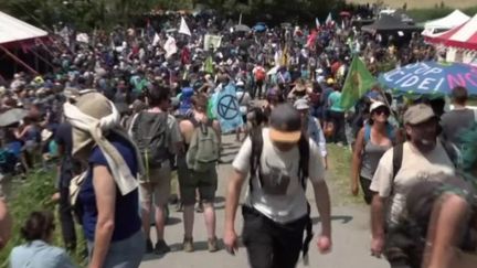 Manifestation contre le chantier Lyon-Turin : le cortège s'est élancé