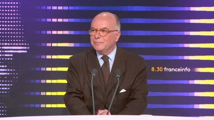 Bernard Cazeneuve était lundi 23 octobre l'invité du 8h30 franceinfo. (FRANCEINFO / RADIOFRANCE)