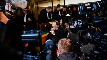 L'archevêque de Lyon, Philippe Barbarin, au tribunal correctionnel de Lyon (Rhône), le 7 janvier 2019. (JEFF PACHOUD / AFP)