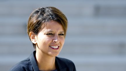 Najat Vallaud Belkacem, ici &agrave; l'Elys&eacute;e le 3 septembre 2014, est devenue la cible privil&eacute;gi&eacute;e d'une partie de la droite et de l'extr&ecirc;me-droite. (ALAIN JOCARD / AFP)