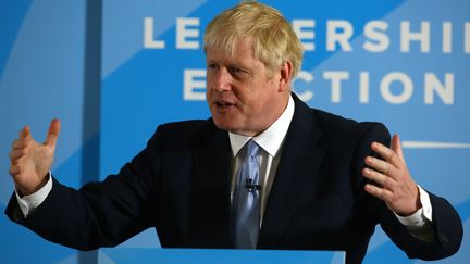 Le député conservateur britannique Boris Johnson, candidat à la direction du Parti conservateur, lors d'un événement à Exeter (Royaume-Uni), le 28 juin 2019.&nbsp; (GEOFF CADDICK / AFP)