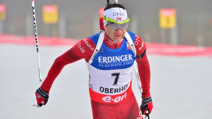 Ole Einar Bjoerndalen remporte la 95e course de Coupe du monde de sa carrière (MARTIN SCHUTT / DPA)