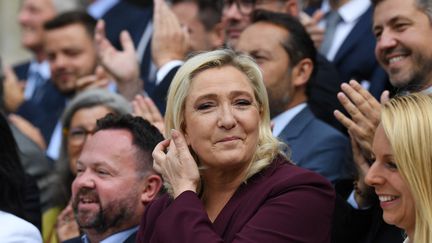 Marine Le Pen au Palais-Bourbon, le 22 juin 2022, à Paris. (ALAIN JOCARD / AFP)