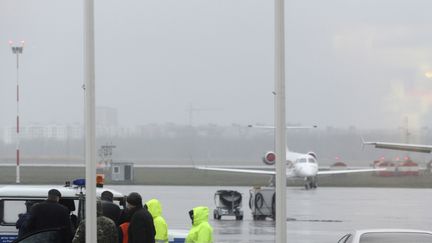 Une piste de l'aéroport de Rostov-sur-le-Don, après le crash d'un avion de la compagnie flydubai, samedi 19 mars 2016.&nbsp; (REUTERS)