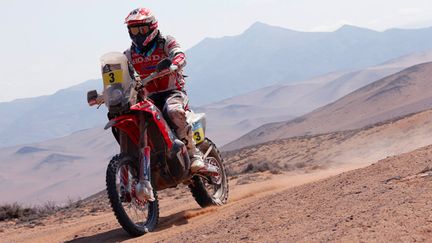 Joan Barreda (Honda) dans les dunes