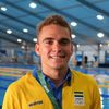 Le nageur gabonais Maël Ambonguilat, dans la piscine d'entraînement des Jeux olympiques de Rio (Brésil), le 13 août 2016. (PIERRE GODON / FRANCETV INFO)