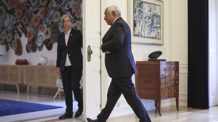 Le Premier ministre portugais Antonio Costa au palais de Sao Bento à Lisbonne, le 7 novembre 2023, a démissionné à la suite d'un scandale de corruption impliquant des contrats énergétiques. (PATRICIA DE MELO MOREIRA / AFP)