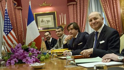 &nbsp; (Laurent Fabius à Lausanne samedi ©  REUTERS/Brendan Smialowski)