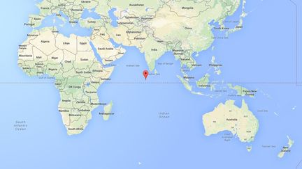 Les Maldives se sont mises &agrave; leur tour &agrave; la recherche de d&eacute;bris du vol MH370 apr&egrave;s l'identification quasi-certaine, le 5 ao&ucirc;t 2015, d'un d&eacute;bris retrouv&eacute; &agrave; La R&eacute;union. (GOOGLE MAPS)