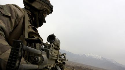 Un soldat fran&ccedil;ais dans la province de Kapisa, en Afghanistan. (AFP / AYMERIC VINCENOT)