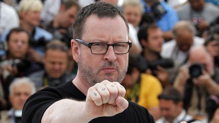 Lars von Trier avait fait polémique en montrant son tatouage au sens explicite avant la projection de "Melancholia" à Cannes en 2011
 (FRANCOIS GUILLOT / AFP)