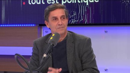 Emmanuel Todd était l'invité de Tout est politique, vendredi sur franceinfo.&nbsp; (FRANCEINFO)