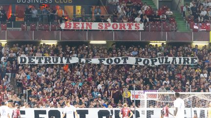 The FC Metz-SC Bastia match was interrupted on Monday, August 19, as supporters shouted slogans against Ligue 2 broadcaster beIN Sports. (GILLES WIRTZ / MAXPPP)