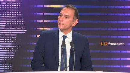 Laurent Jacobelli, porte-parole du Rassemblement national et député de Moselle, invité du 8h30 franceinfo. (FRANCEINFO / RADIO FRANCE)