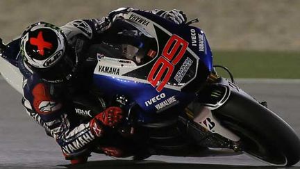 Jorge Lorenzo (Yamaha) déjà devant lors des premiers tours de roue au Qatar en MotoGP