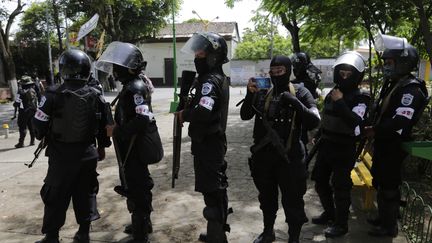 Des forces de police à&nbsp;Masaya (Nicaragua), le 13 juillet 2018. (INTI OCON / AFP)