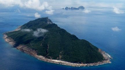 Les &icirc;les Senkaku (Diaoyu en chinois) sont revendiqu&eacute;es par trois Etats en raison de potentiels gisements d'hydrocarbures et de leur importance strat&eacute;gique. (JIJI PRESS / AFP)