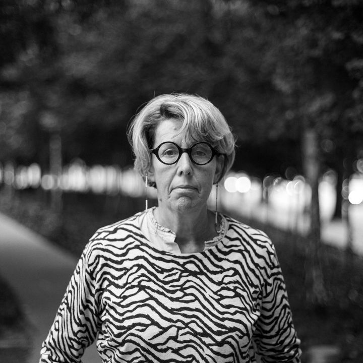 Nadine Ribet-Reinhart.&nbsp;Elle&nbsp;est ici photographiée par David Fritz-Goeppinger, qui était l'un des otages&nbsp;du Bataclan, le 13 novembre 2015. (DAVID FRITZ-GOEPPINGER POUR FRANCEINFO)