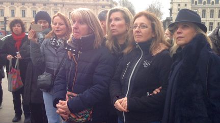 &nbsp; (Les filles et les avocates de Jacqueline Sauvage demandent une grâce présidentielle © Radio France/Fanny Bouvard)