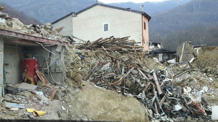 Les décombres à Amatrice (Italie) en décembre 2016, quatre mois après le séisme (RADIO FRANCE / MATHILDE IMBERTY)