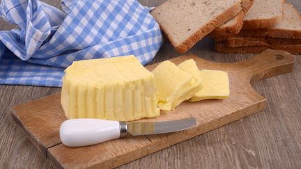 Une bonne tartine de pain beurre reste la base du petit-déjeuner de nombreux Français. (RICHARD VILLALON / MAXPPP)