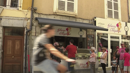 Météo : une bonne partie de la France est touchée par de fortes chaleurs (France 3)