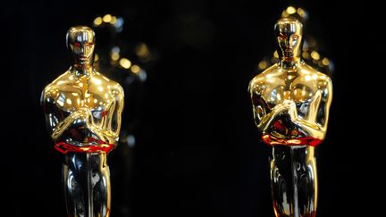 Des Oscars expos&eacute;s &agrave; New York, le 22 f&eacute;vrier 2012. (EMMANUEL DUNAND / AFP)