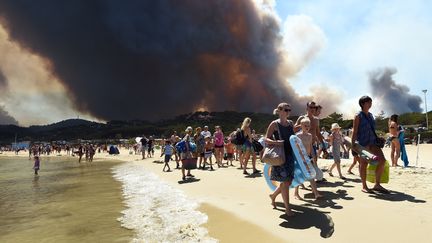 Bormes-les-Mimosas : les campings évacués, les vacanciers s'organisent