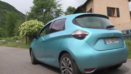 Automobile : les Français plébiscitent la voiture électrique