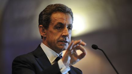 Il n'y a rien d"'immoral" dans le vote FN, affirme Nicolas Sarkozy