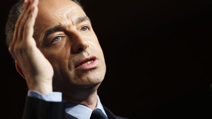 Le pr&eacute;sident de l'UMP,&nbsp;Jean-Fran&ccedil;ois Cop&eacute;, lors d'un meeting &agrave; Paris, en mai 2012. ( REGIS DUVIGNAU / REUTERS)