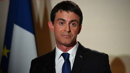 Manuel Valls a lâché mardi 14 mars le candidat socialiste Benoît Hamon, qui a dénoncé son absence de parrainage comme une trahison des électeurs de la primaire.  (ERIC FEFERBERG / AFP)