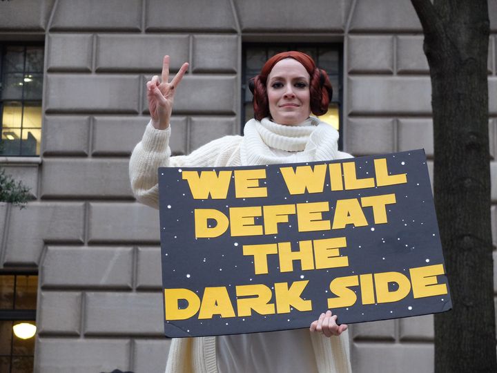 Pendant la "Marche des femmes"contre Donald Trump, à Washington DC, samedi 21 janvier 2017. (MARIE-ADELAIDE SCIGACZ / FRANCEINFO)