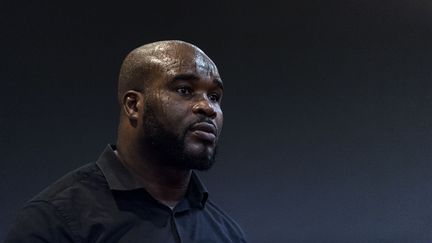 L'ancien champion du monde de boxe Jean-Marc Mormeck, délégué interministériel pour l’égalité des chances des Français des outre-mer, à Saint-Priest (Rhône), le 20 octobre 2017. (ROMAIN LAFABREGUE / AFP)