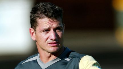 Le&nbsp;Sud-Africain Joost van der Westhuizen, à Melbourne (Australie), le 4 novembre 2003. (MIKE HUTCHINGS / REUTERS)