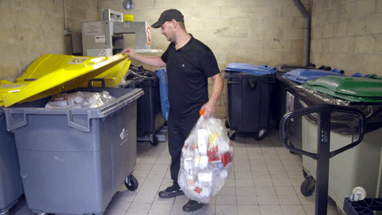 Restauration rapide : le scandale des déchets