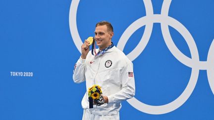 L'Américain Caeleb Dressel repart de Tokyo avec cinq médailles d'or olympique.&nbsp; (MUSTAFA YALCIN / ANADOLU AGENCY / AFP)