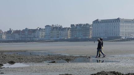 Pas-de-Calais : les marées hautes ravissent les amateurs de pêche aux moules