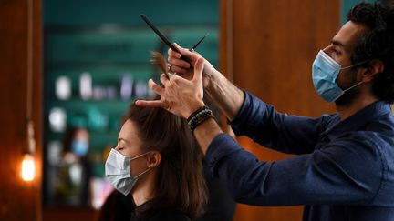 Coiffure : vers un tarif égalisé entre homme et femmes ?