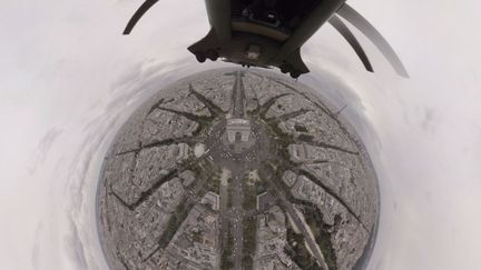 Vue de Paris en 360° en caméra Gopro. Paris ( France) le 11 juillet 2016 (France 2)