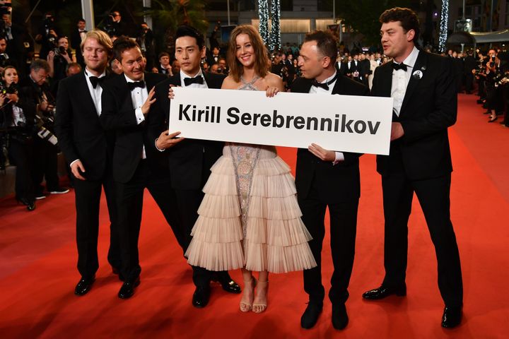 L'équipe du film "L'été" rend hommage à son réalisateur Kirill Serebrennikov, assigné à résidence en Russie
 (Alberto PIZZOLI / AFP)