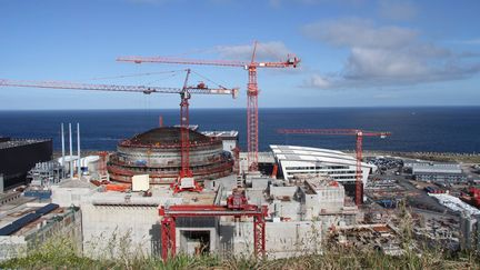 Le démarrage de l'EPR de Flamanville, ici en chantier en 2015, est prévu pour 2018, si EDF obtient l'accord de l'Autorité de sûreté nucléaire.  (MAXPPP)