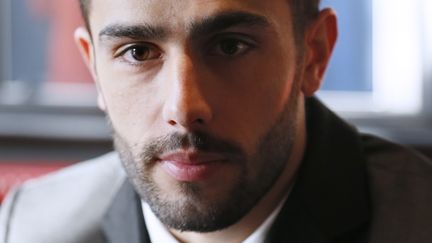 Bruno Clavet, candidat FN aux municipales dans le 3e arrondissement de la capitale, lors d'une conf&eacute;rence de presse de son parti,&nbsp;le 18 d&eacute;cembre 2013 &agrave; Paris. (PATRICK KOVARIK / AFP)