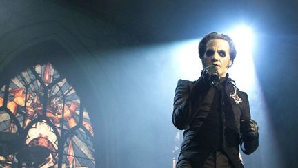 Tobias Forge en Cardinal Copia, en concert avec Ghost aux Etats-Unis en mai 2018.
 (Owen Sweeney/AP/SIPA)