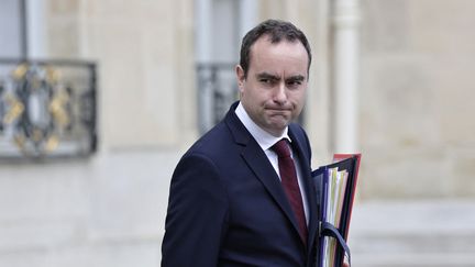 Minister of the Armed Forces Sébastien Lecornu at the Elysée in Paris, March 6, 2024. (STEPHANE DE SAKUTIN / AFP)